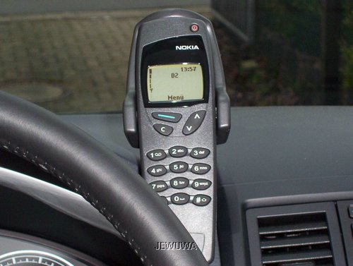 Telefon1.jpg