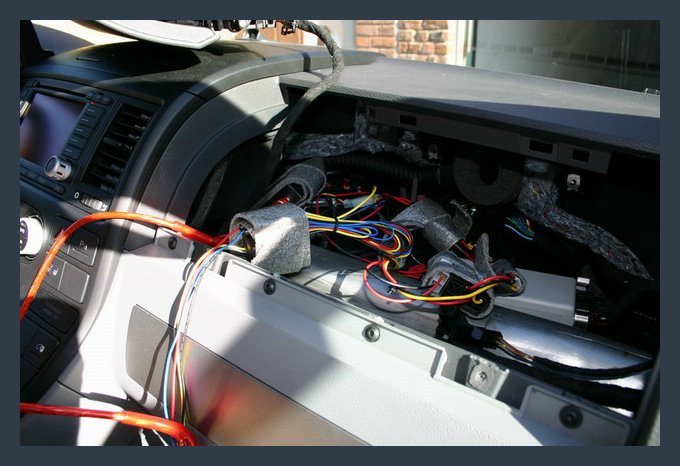 Kabel verstauen und die einzelnen Komponenten eventuell postern, damit nixs klappert.